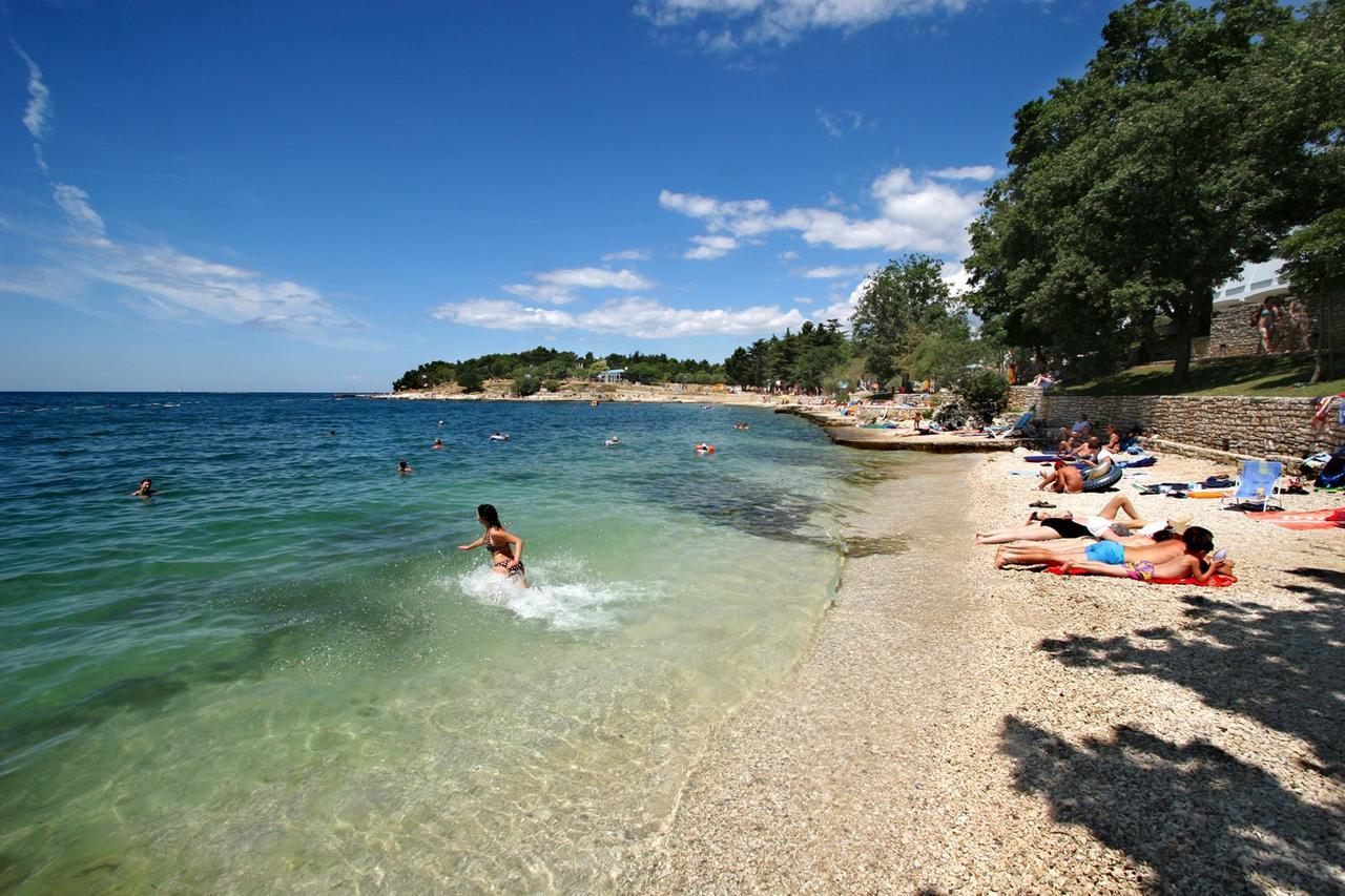 Apartment Amela Poreč Exteriör bild